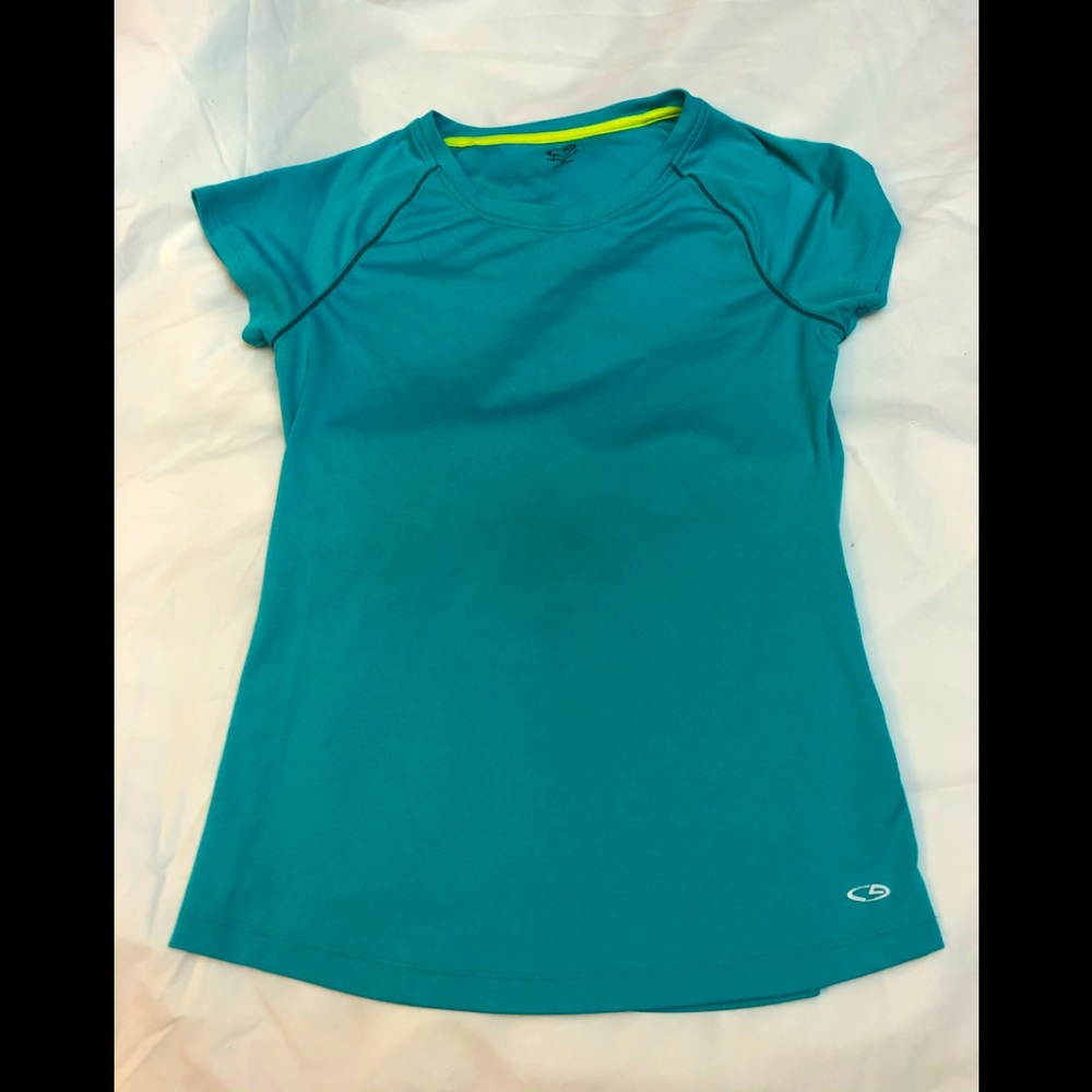 Champion tee size small